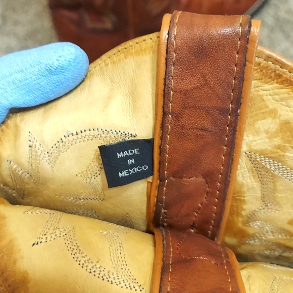 Size 7 D Justin's 1560 Leather Pointed Toe Cowboy Western Boots Men's - Picture 7 of 8